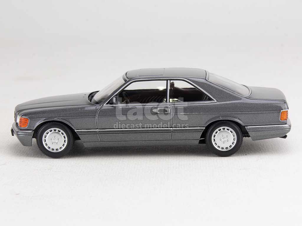 105130 Mercedes 560 SEC/ C126 1986