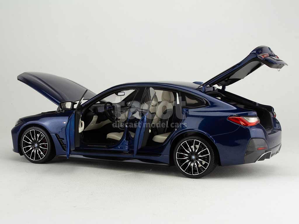 105165 BMW i4 M50 2022