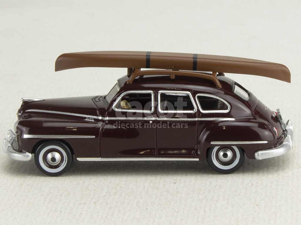 105294 De Soto Suburban 1946