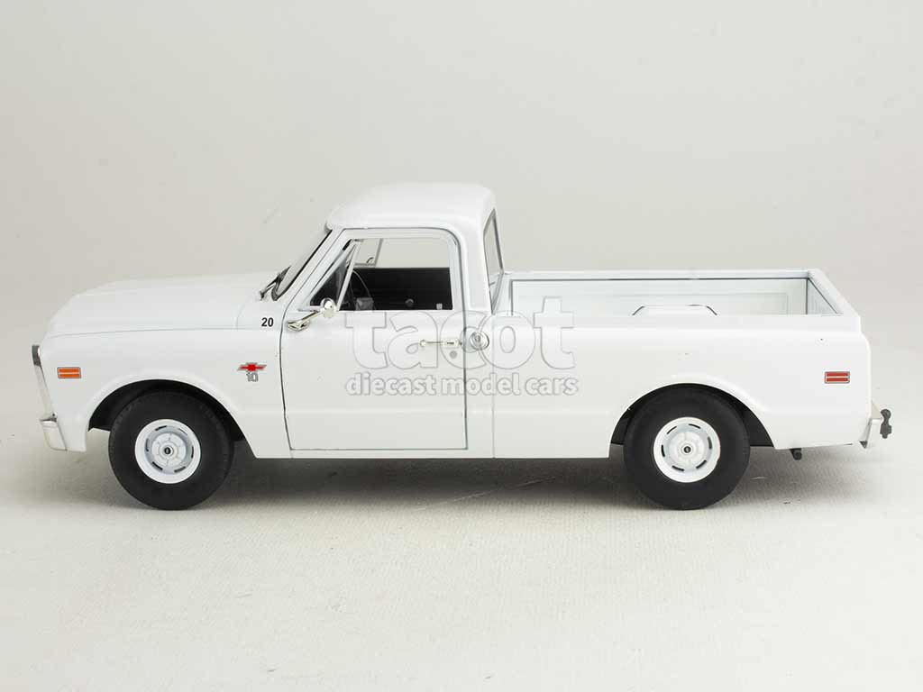 105302 Chevrolet C-10 Pick-Up 1968