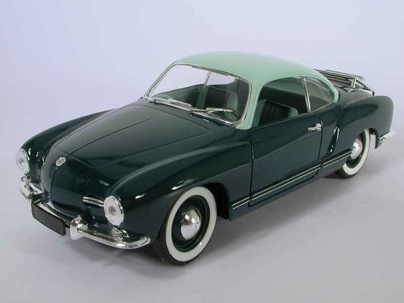 ᐅ Petite voiture VW Karmann-Ghia coupé en métal Goki