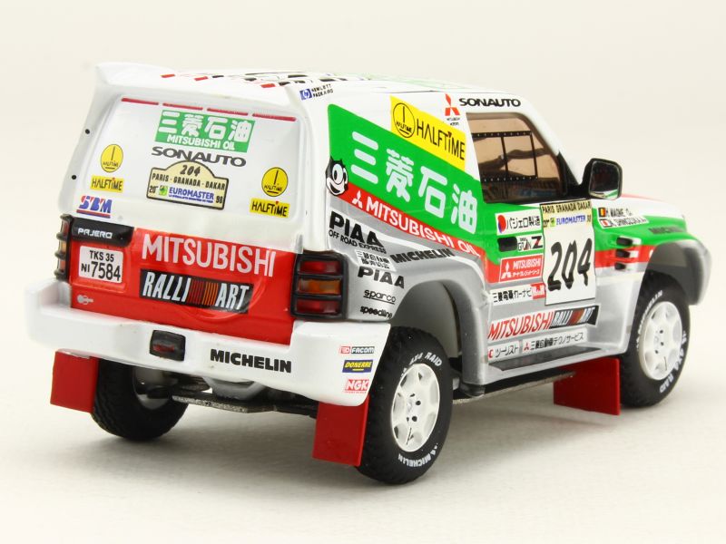 28469 Mitsubishi Pajero Dakar 1998