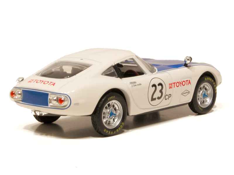 29106 Toyota 2000 GT SCCA 1968