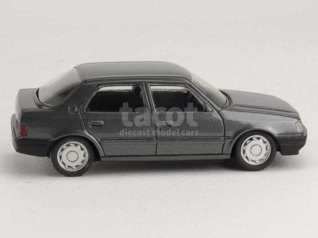 29337 Peugeot 309 4 Doors 