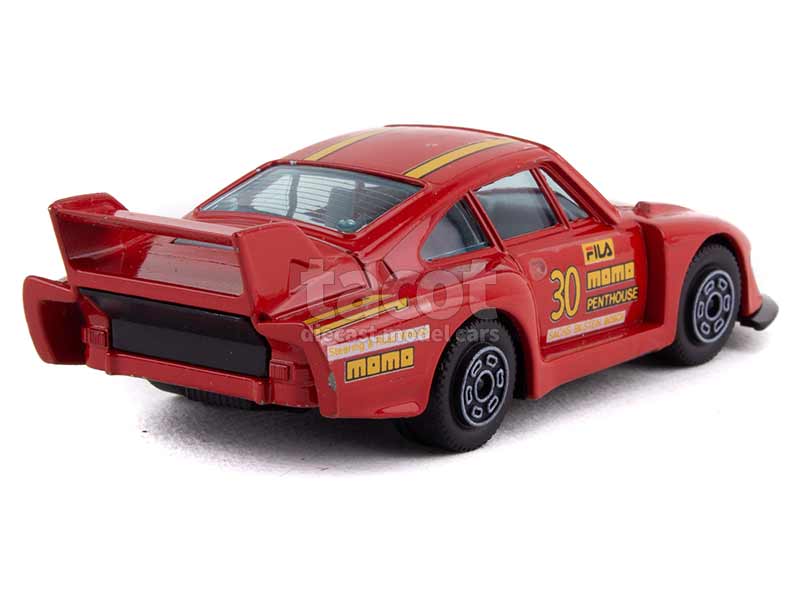 33002 Porsche 935 Le Mans Momo