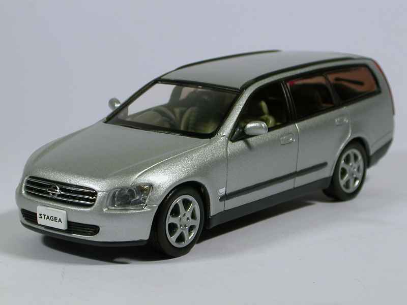 35018 Nissan Stagea Station Wagon