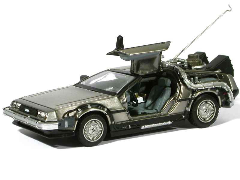 38624 DMC DeLorean Back To The Future