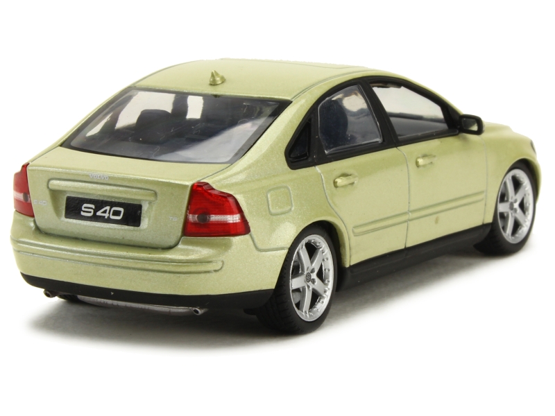 38705 Volvo S40 2003