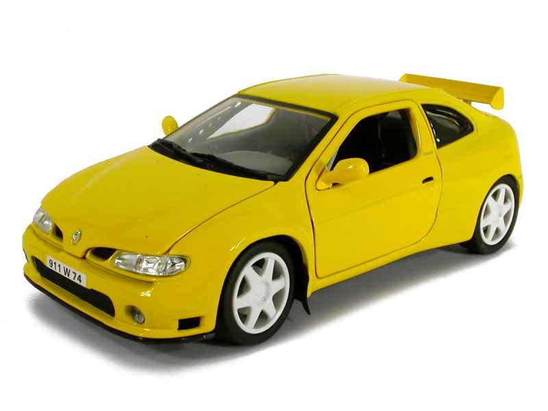 42791 Renault Megane I Maxi 1997