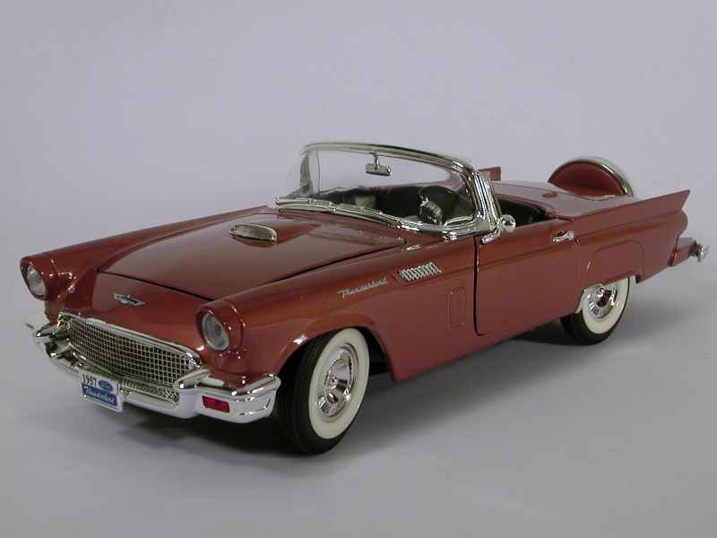 43815 Ford Thunderbird 1957