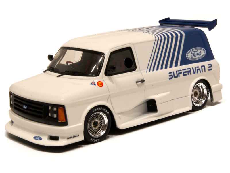 51905 Ford Transit Supervan 2 1984