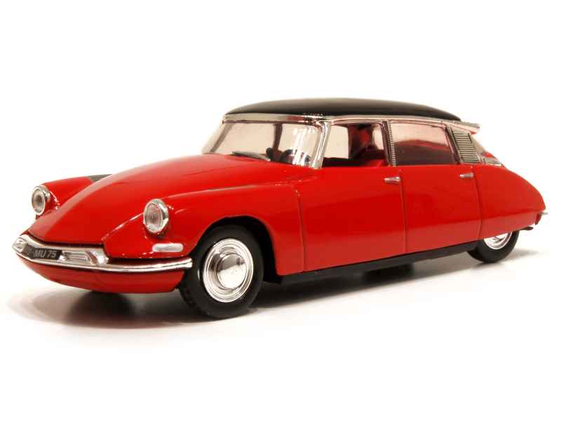 54909 Citroën DS19 1962