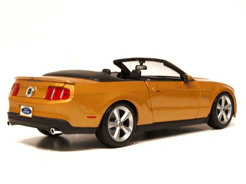 59154 Ford Mustang Cabriolet 2010