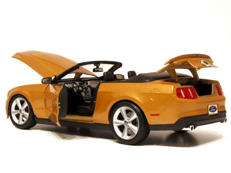 59154 Ford Mustang Cabriolet 2010