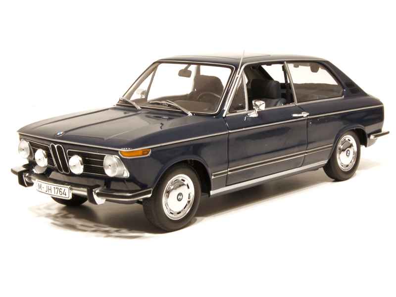 59421 BMW 1600 Touring/ E10 1971