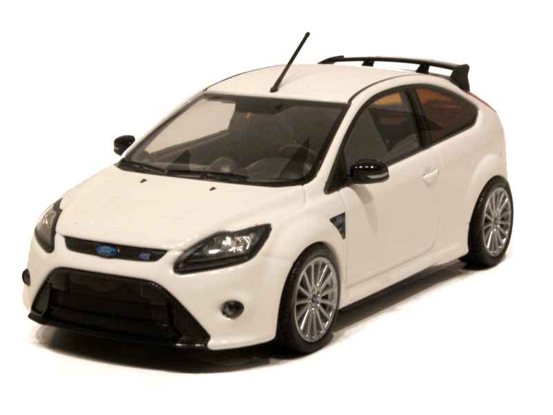 Ford focus 1 43