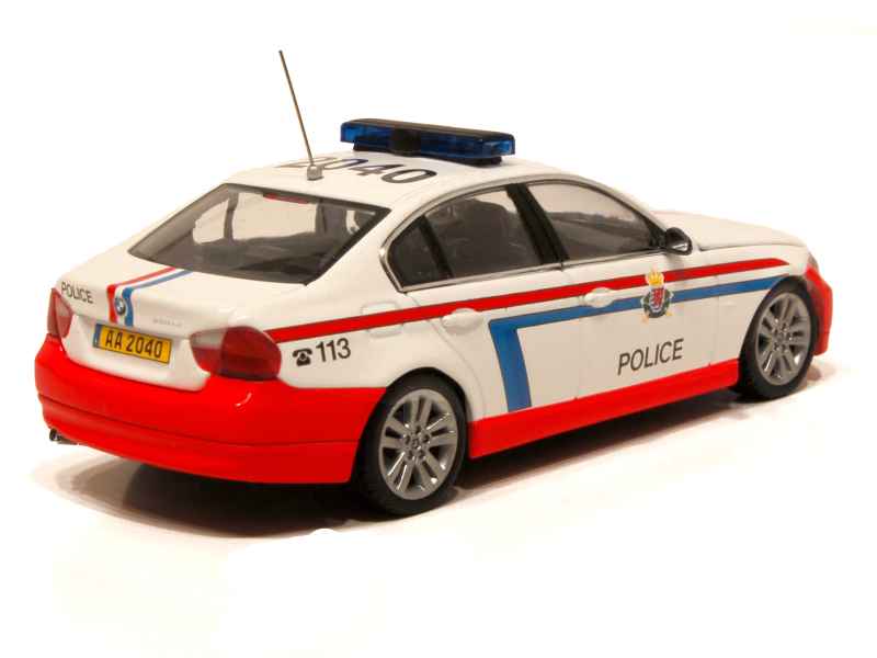 60774 BMW 330Xd/ E90 Police 2005