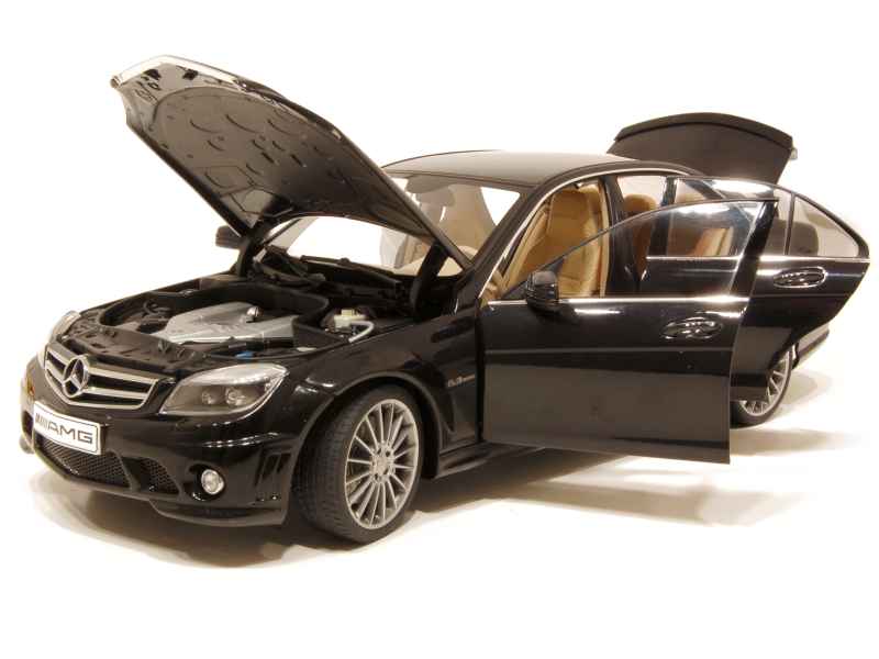 62034 Mercedes C63 AMG/ W204 2008