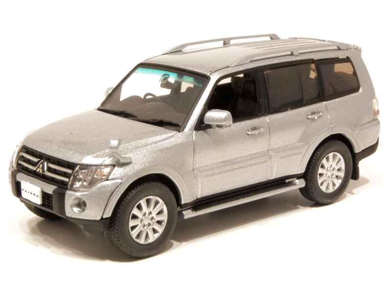 63151 Mitsubishi Pajero JPN 2008