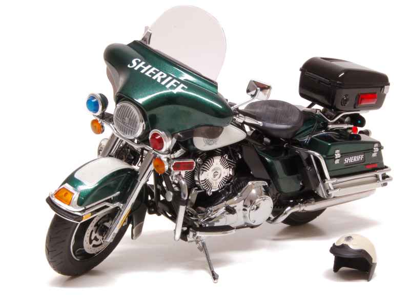 68128 Harley Davidson FLHTP Electra Glide Sheriff 2011