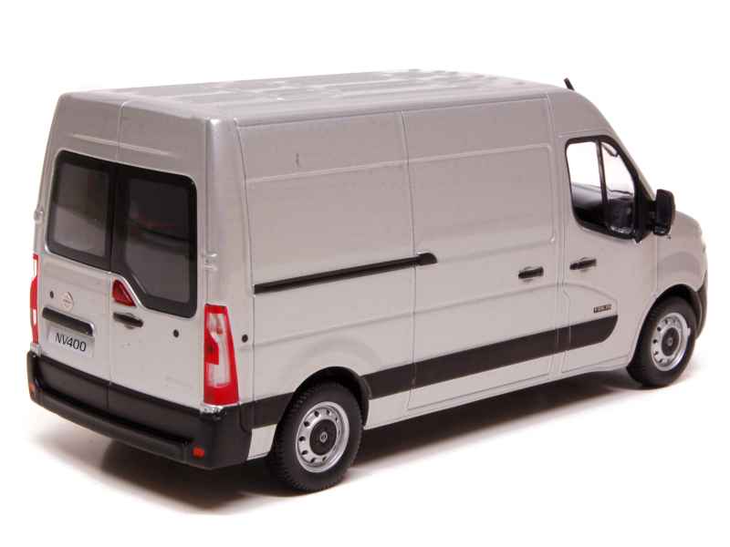 69260 Nissan NV400 2011