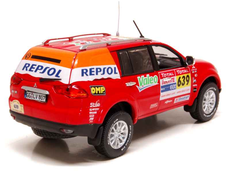 70258 Mitsubishi Pajero Sport Dakar 2009