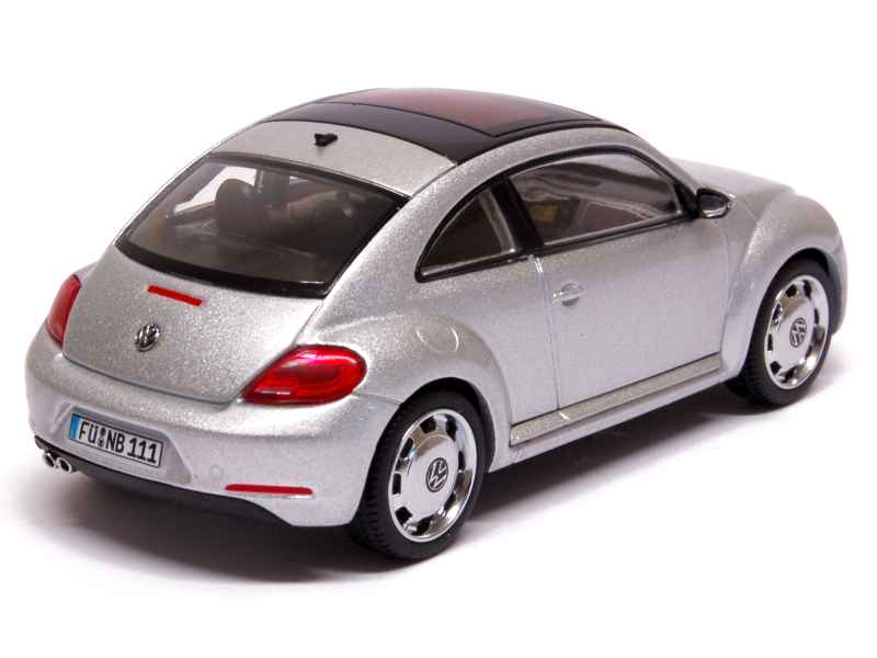 72060 Volkswagen New Beetle 2011