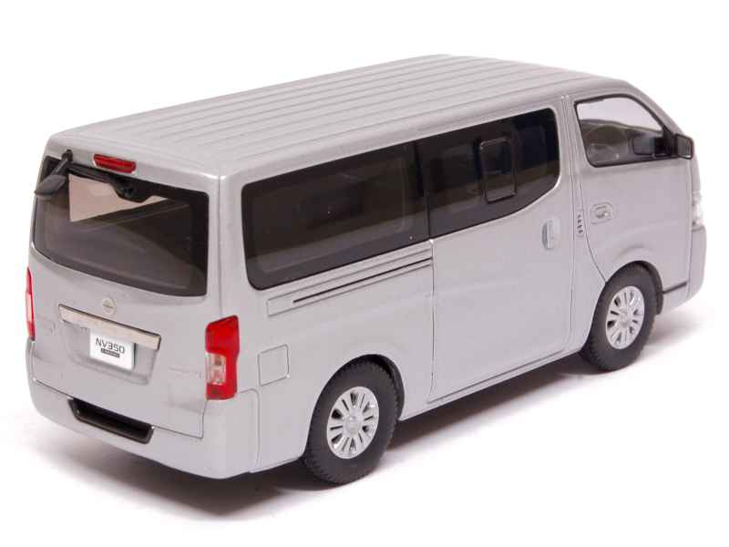 72483 Nissan NV350 Caravan 2012