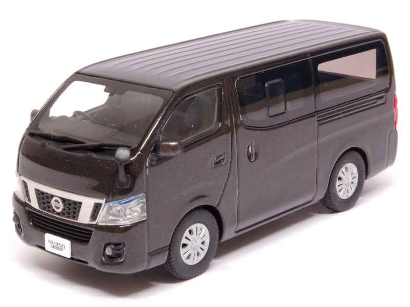 72484 Nissan NV350 Caravan 2012