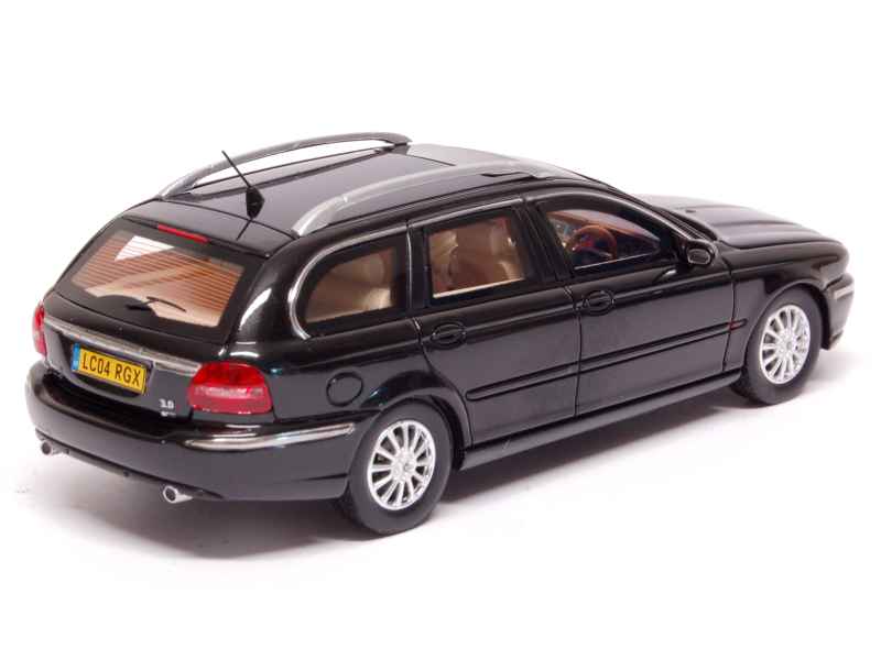 74338 Jaguar X-Type Estate 2004