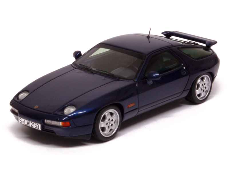 74507 Porsche 928 GTS 1992