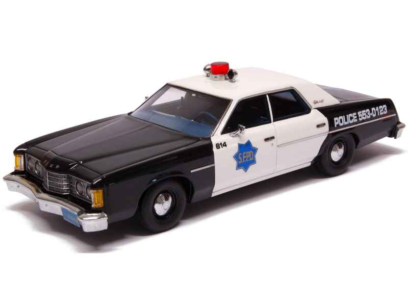 74816 Ford Custom 500 Police 1974