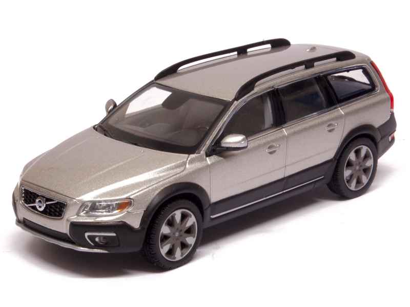 Volvo xc70 1 43