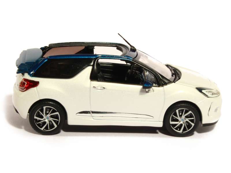 80294 Citroën DS3 Cabrio 2015