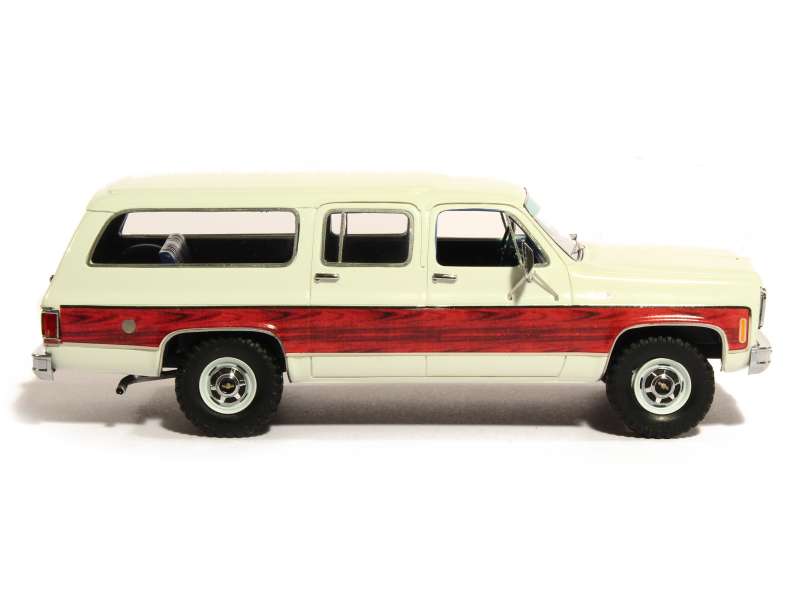 CHEVROLET - SUBURBAN 1981 - GREY SILVER /Matrix 1/43 ミニカー