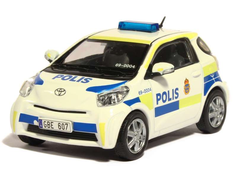 80610 Toyota IQ Police 2011