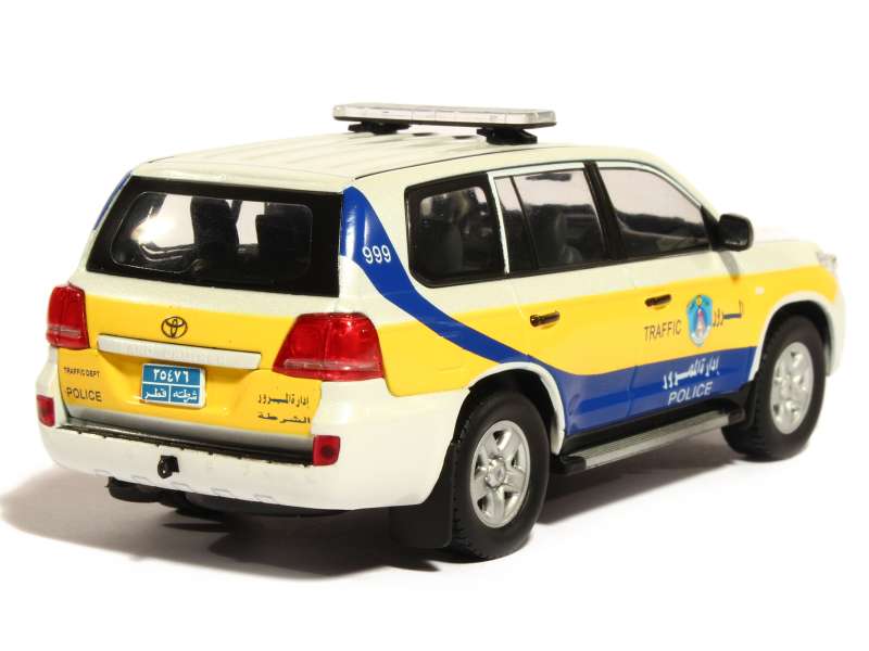 80611 Toyota Land Cruiser 200 Police 2011