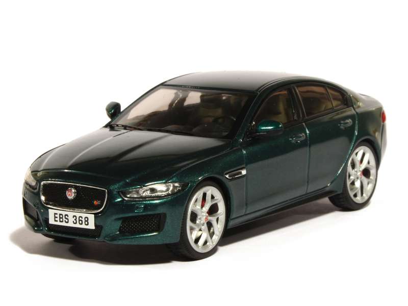 80699 Jaguar XE S 2015