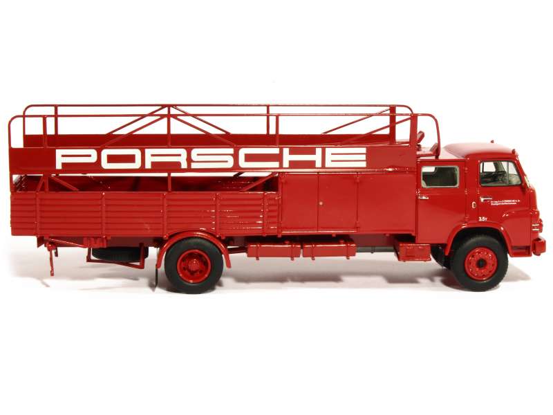 81105 MAN Renntransporter Porsche