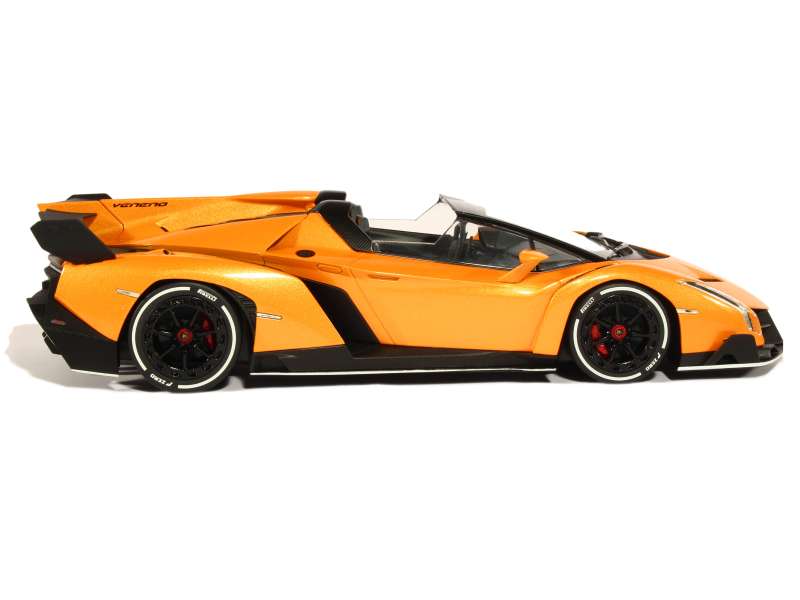 81567 Lamborghini Veneno Roadster 2014