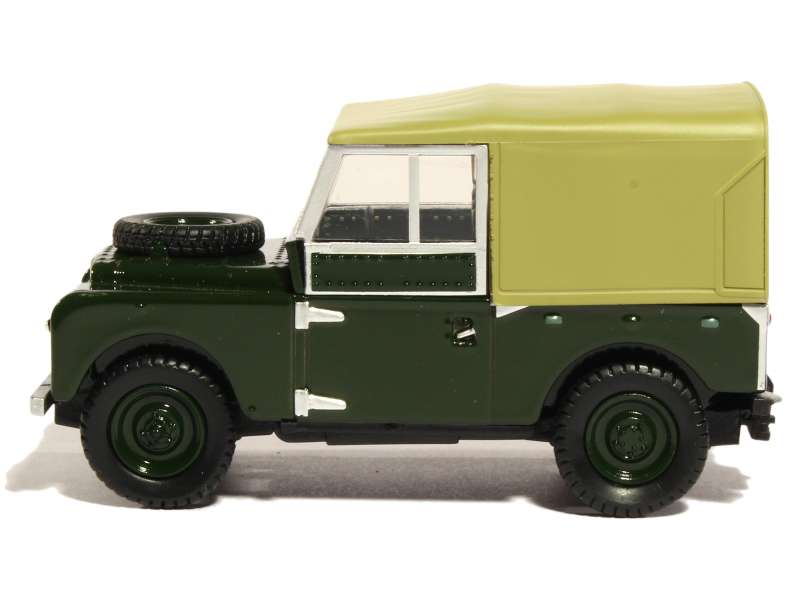 82190 Land Rover 88 Pick-Up Bâché