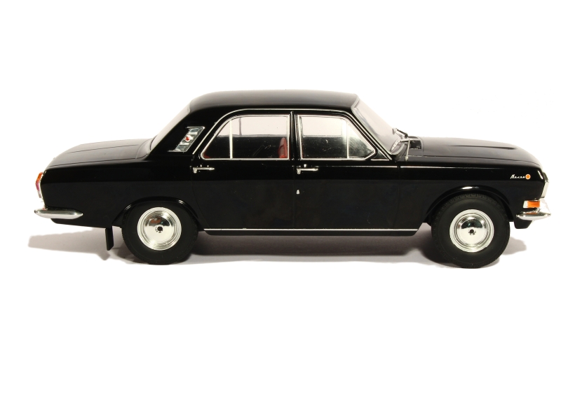 83615 GAZ Volga M24 1967