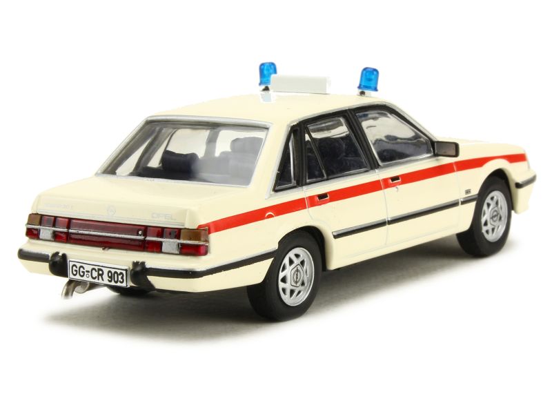 85195 Opel Senator A2 Ambulance 1982