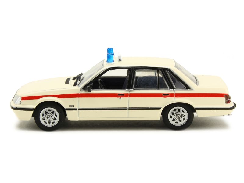 85195 Opel Senator A2 Ambulance 1982