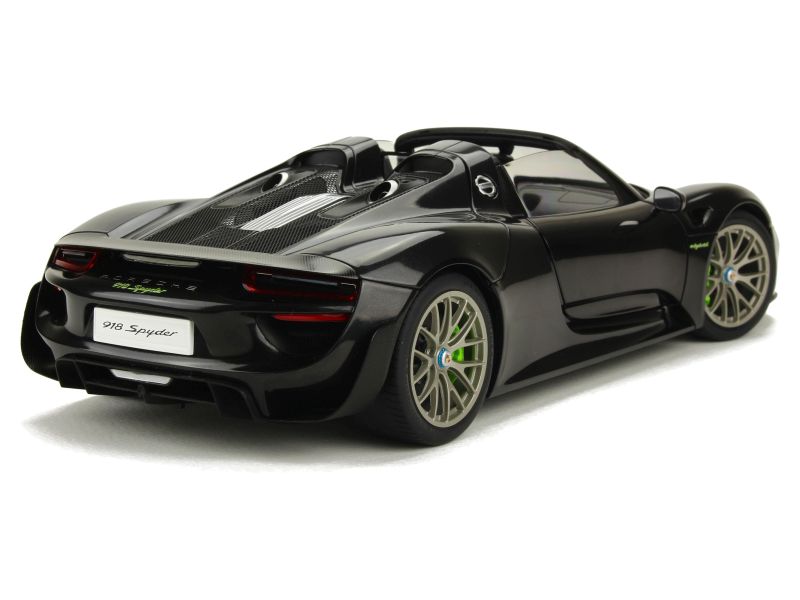 Porsche 918 spyder autoart