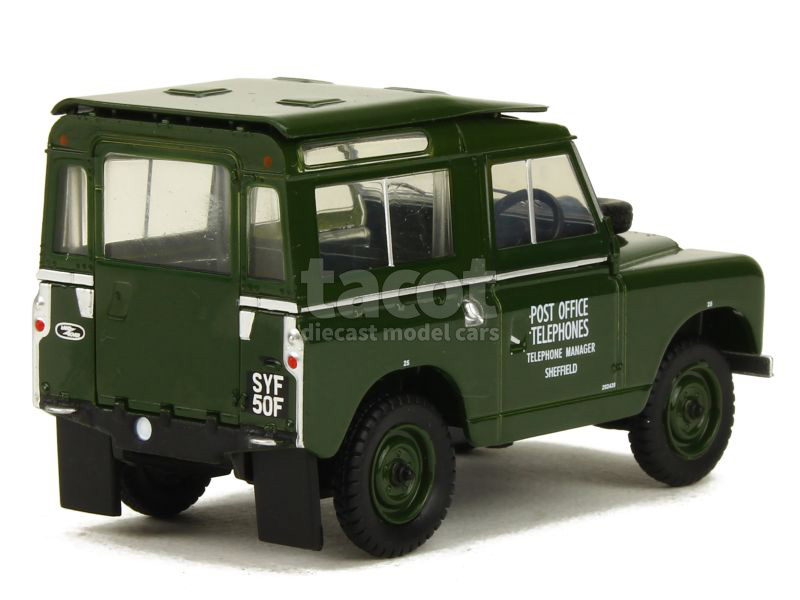 86122 Land Rover Land Series II SWB Hard Back