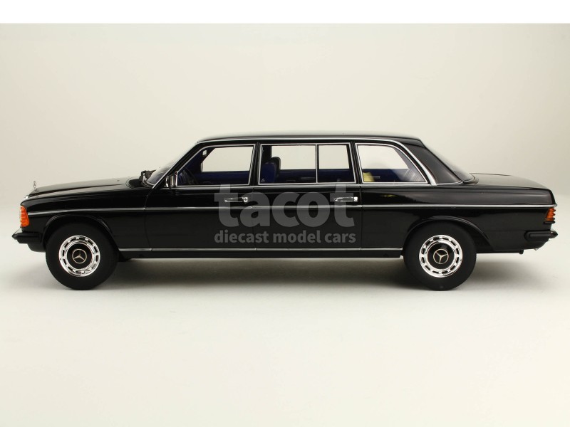 87041 Mercedes 250 Lang/ W123 Limousine 1976