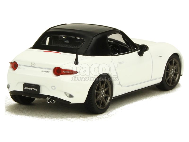 87904 Mazda MX-5 Roadster 2015