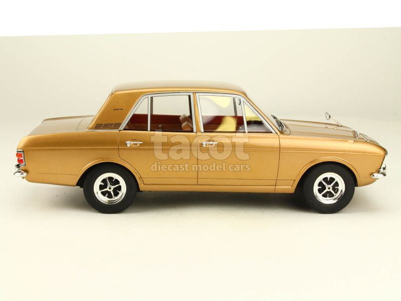 88147 Ford Cortina 1600E 1970