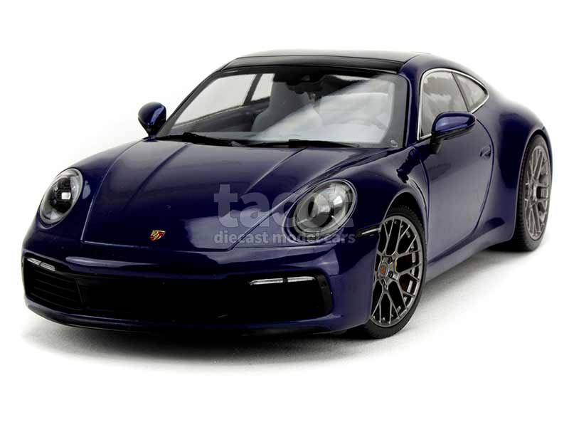 minichamps porsche 992